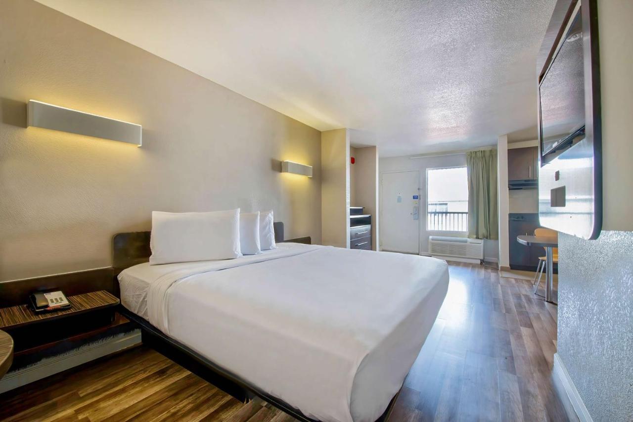 Studio 6-San Antonio, Tx - Airport Hotel Luaran gambar